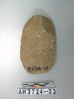 藏品(打製石刀)的圖片